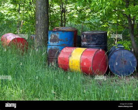 Red Oil Drums Hi Res Stock Photography And Images Alamy