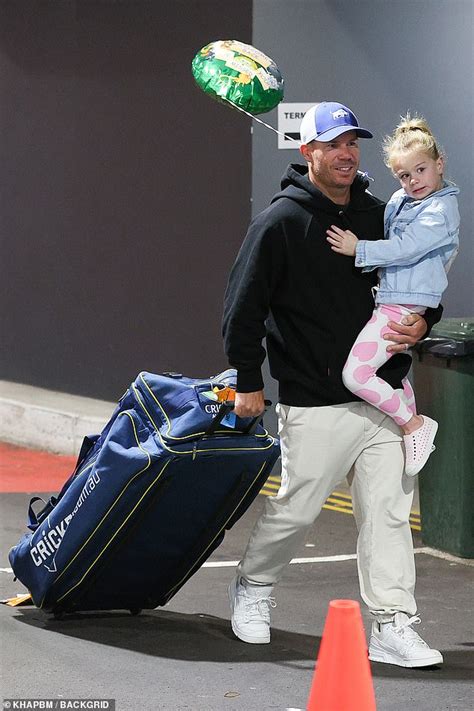 David Warner Reunites With His Wife Candice And Their Daughter Isla