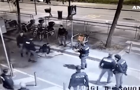 Milano Il Video Dell Agente Che Spara All Egiziano Che Stava