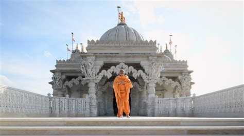 Neasden Temple Inside