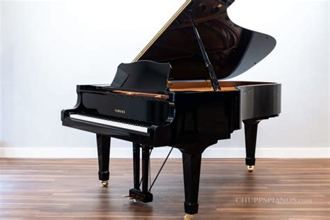 2005 Yamaha C7 Grand Piano For Sale Polished Ebony Like New