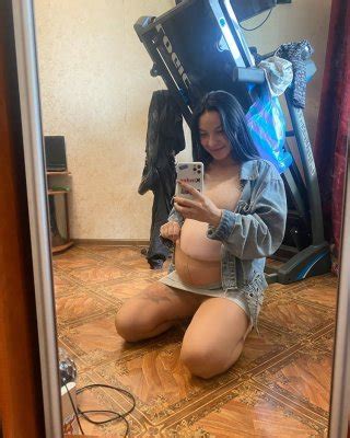 Pregnant Brunette In Sheer Pantyhose Porn Pictures XXX Photos Sex Images PICTOA