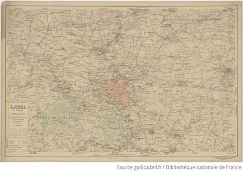 Laval et ses environs Carte de garnison dressée sur amplification de