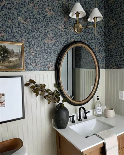 19 Beadboard Bathroom Ideas That Will Never Go Out Of Style