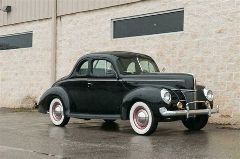 1940 Ford Deluxe Custom 2 Door Coupe