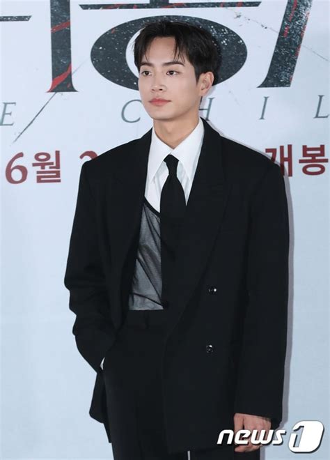 Kang Tae Joo ‘Learned a Lot’ From ‘The Childe’ Co-Star Kim Seon Ho ...