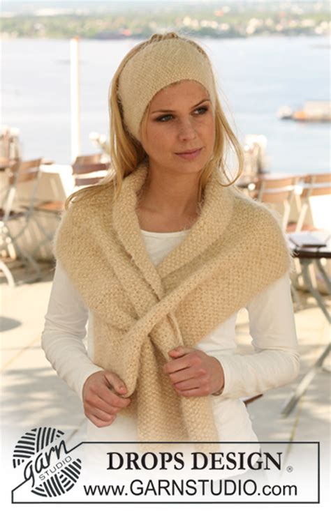 Self Fastening Scarves And Shawls Knitting Patterns In The Loop Knitting