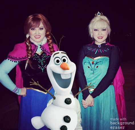 Elsa And Anna Cosplays By Twincess On Deviantart