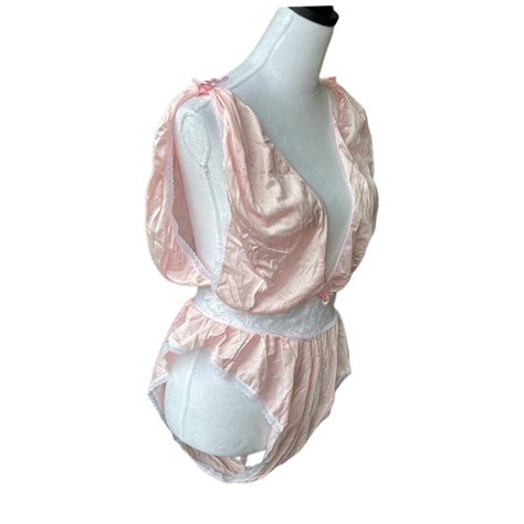 1960s 1970s Vintage Lingerie Sleep Romper Plunge Depop