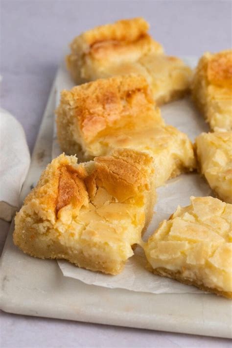 Gooey Butter Bars Easy Recipe Insanely Good