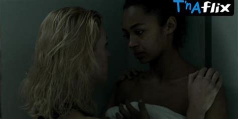 Maggie Civantos Lesbian Scene In Locked Up Tnaflix