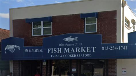 Tampa Fish Market Makes The Best Crabs On The Planet According To