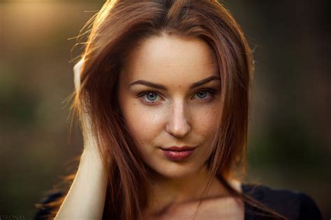 Straight Hair Depth Of Field Model Looking At Viewer Women Px