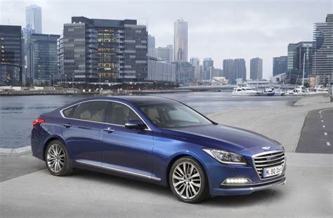 Hyundai Genesis Sedan Reviews | Our Opinion | GoAuto