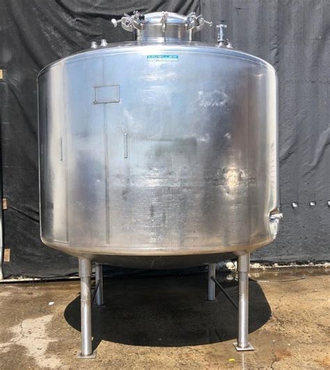 Used Mueller 1600 Gallon 316 Stainless Steel Jacketed Mix Tank