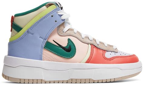 NIKE DUNK – מותגים במבצע