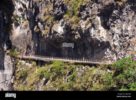 Bridge, Taroko canyon, national park Taroko-Gorge, Hualien, Taiwan ...