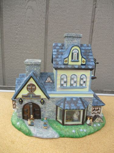 Partylite The Candle Shoppe Tealight House Olde World Village No