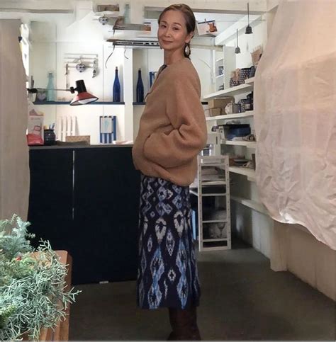 This 60 Year Old Japanese Grandma Is Super Hot Fashionable Elegant And High End With A