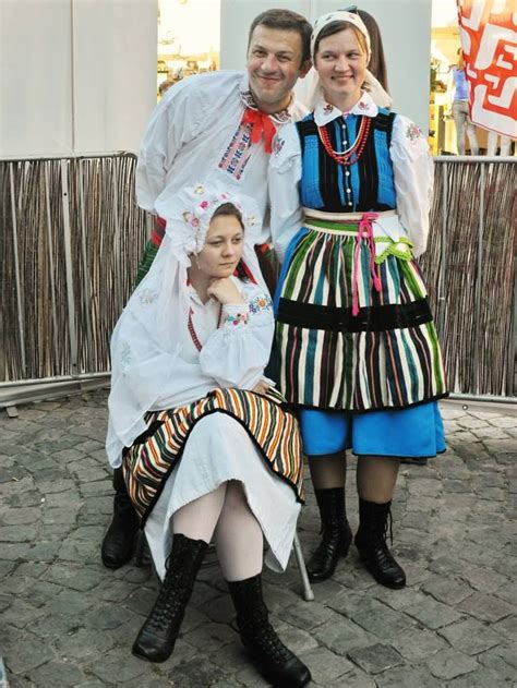 Polish traditional costume, Folk dresses, Traditional outfits