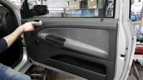 Como Sacar Tapizado Carton Interior De Puerta Delantera Vw Gol Trend