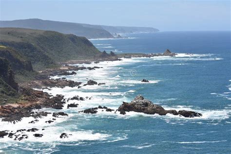 Coast, Coastal And Oceanic Landforms, Sea, Ocean Picture. Image: 115878088