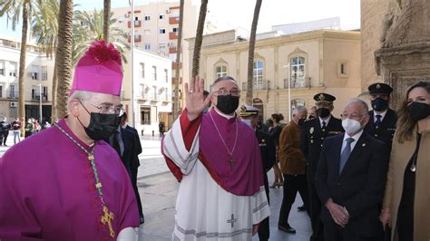 Fotogaler A Toma Posesi N Nuevo Obispo Coadjutor De Almer A Antonio