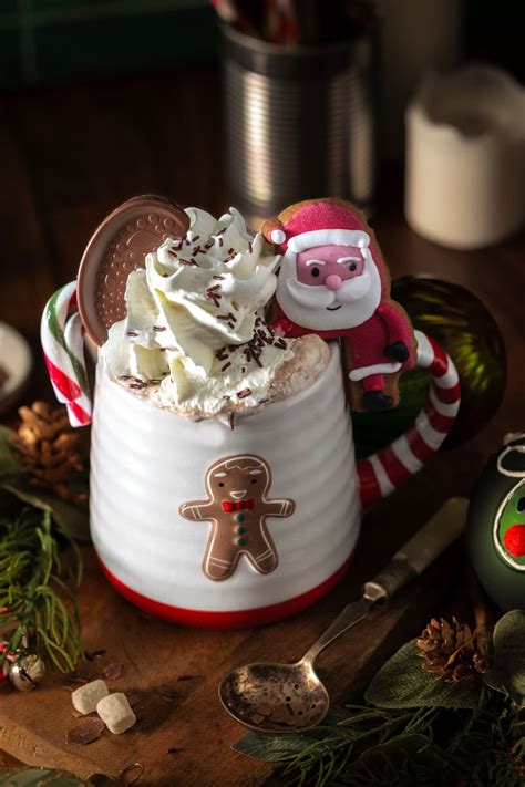 The Ultimate Mint Hot Chocolate - Crumbs and Corkscrews