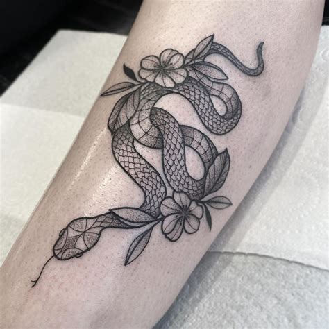 Tatuagem De Cobra Ideias De Desenhos Repletos De Significado E