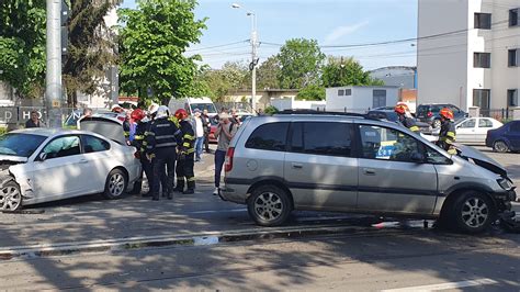 Accident pe Șoseaua Vestului din Ploiești Trafic auto restricționat