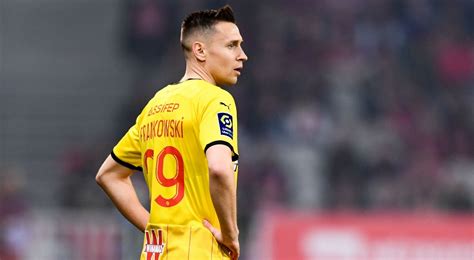 Przemysław Frankowski odkryciem sezonu w Ligue 1 Piłkarz RC Lens