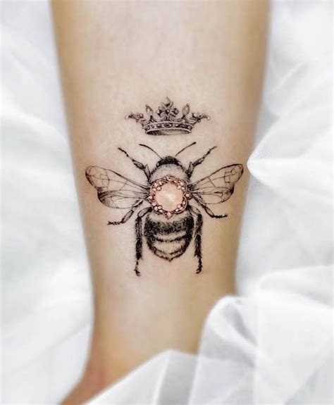 49 Unique Bee Tattoos With Meaning Our Mindful Life Queen Bee Tattoo Bee Tattoo Bee And