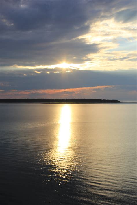 08 22 54 Couché de soleil sur l île Saint Barnabé Flickr