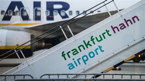 Russe Kauft Flughafen Frankfurt Hahn Stern De