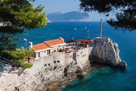 Petrovac Na Mlavi Montenegro Immagine Stock Immagine Di Barca