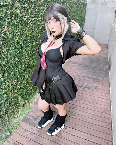 Cherry Needles | Describe this outfit vibe using only incorrect answers