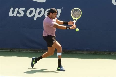 US Open Berrettini in tre set su Ramos Vinolas Al secondo turno c è Fritz