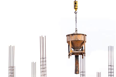 360 Crane Hoist Concrete Bucket Stock Photos Pictures And Royalty Free