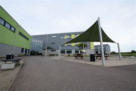 Spires Academy School Gallery