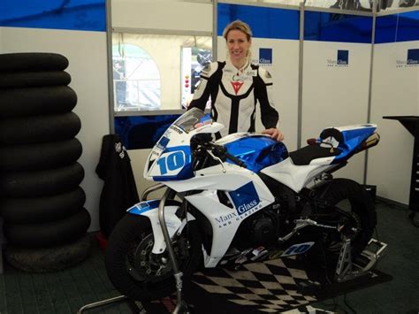 Jenny Tinmouth At Brands Hatch Biker Babes Motorcycle Women Biker Girl