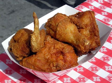 Gus S World Famous Fried Chicken Memphis Tn Food Fried Chicken Yummy