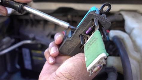 How To Change The Blower Motor Resistor