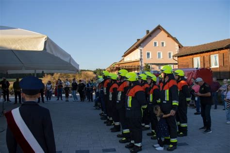 Freiwillige Feuerwehr Pleu En Ffw Pleu En