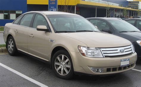 Ford Taurus Limited Sedan L V Auto