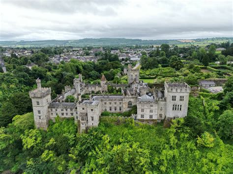 Lismore Castle - Irish castle • Go-to-Ireland.com