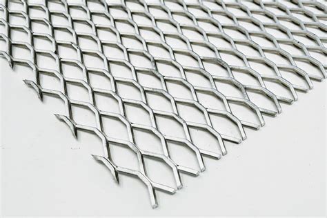 Stainless Steel Expanded Metal Mesh Manufacturer & Supplier