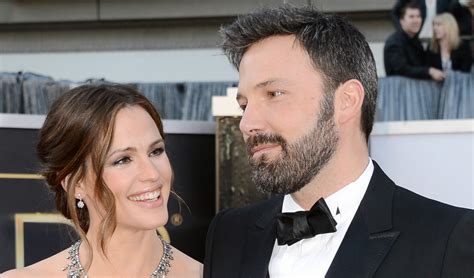 Ben Affleck Writes Public Note To Ex Wife Jennifer Garner Read It