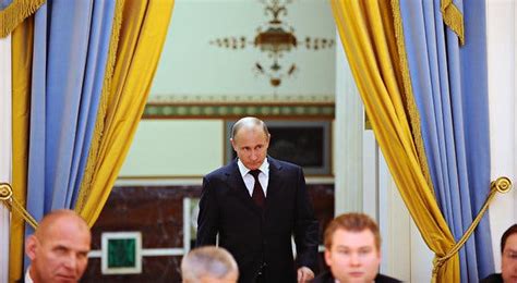 In Russia Putin To Resign From Party Post The New York Times