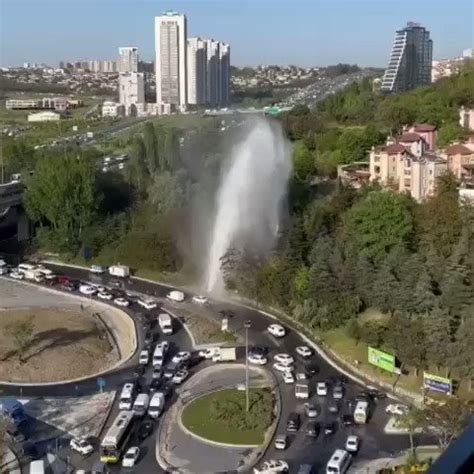 Bekir Tiryakii on Twitter Yok yok bomba değil İSKİ patladı https