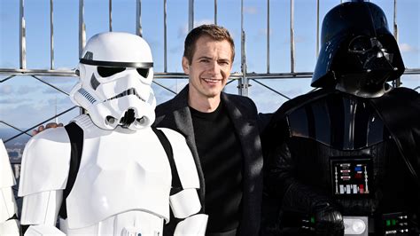 Empire State Building 'Star Wars': Hayden Christensen, Darth Vader kick ...